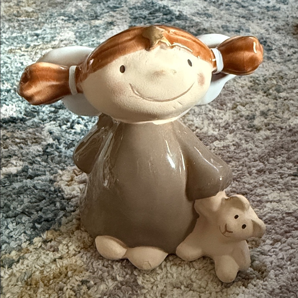 Charming Ceramic Angel Figurine Set - White and Brown - Picture 2 of 4